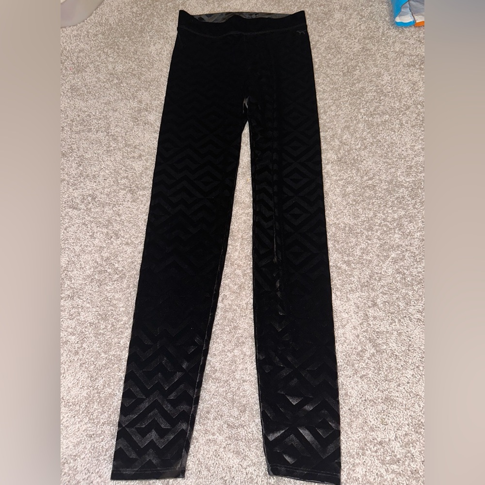 PINK Victoria Secret Leggings Womens Size S Black Velvet Chevron Stripe
